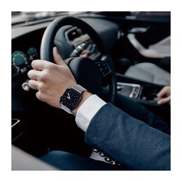 Dux Ducis Milanese Apple Watch 42 / 44 / 45 / 46 / 49 mm -ranneke, Hopea